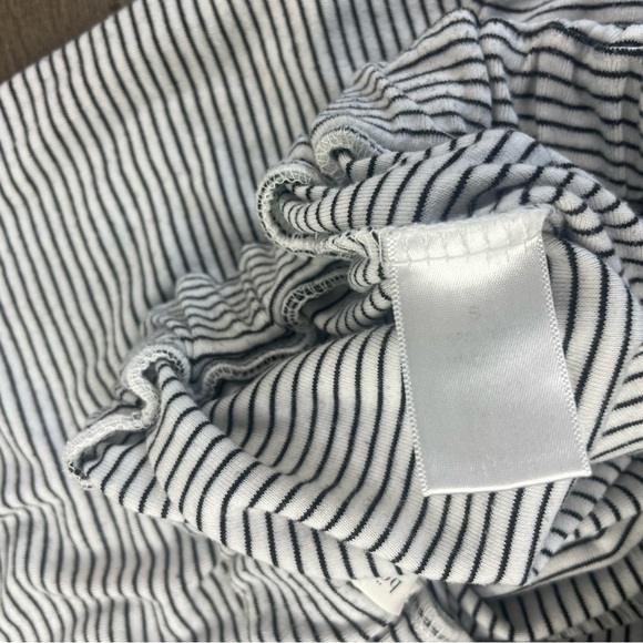 Böhme Women’s Essential White and Black Striped Joggers, size small - Picture 3 of 9